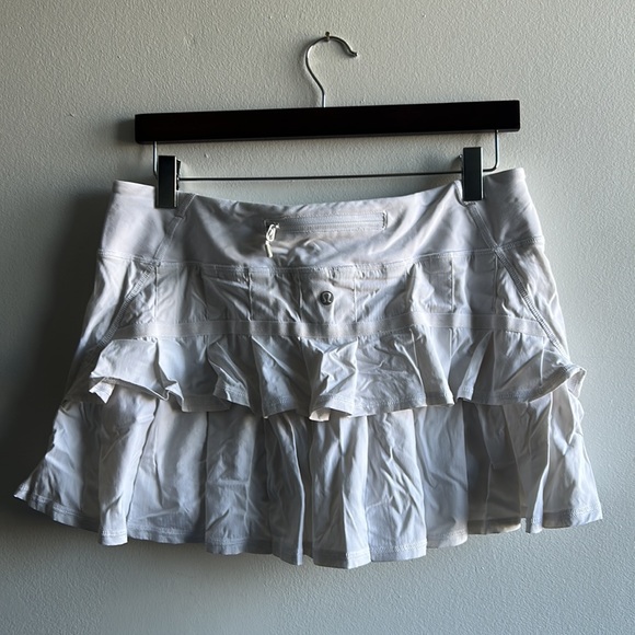Pleated Lululemon Tennis Skirt Size 8 White - Picture 2 of 7